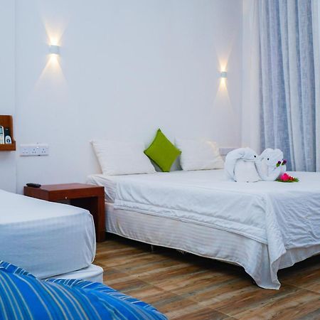 Dinuda Resort Kalpitiya Bagian luar foto