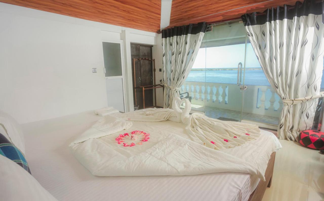 Dinuda Resort Kalpitiya Bagian luar foto