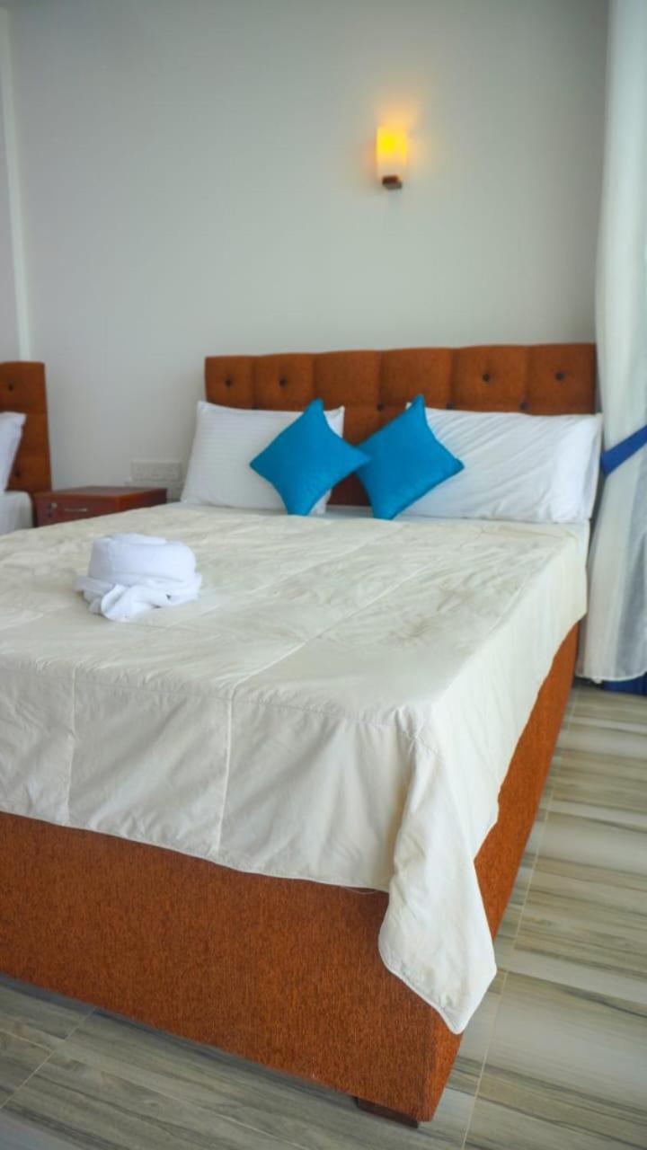 Dinuda Resort Kalpitiya Bagian luar foto